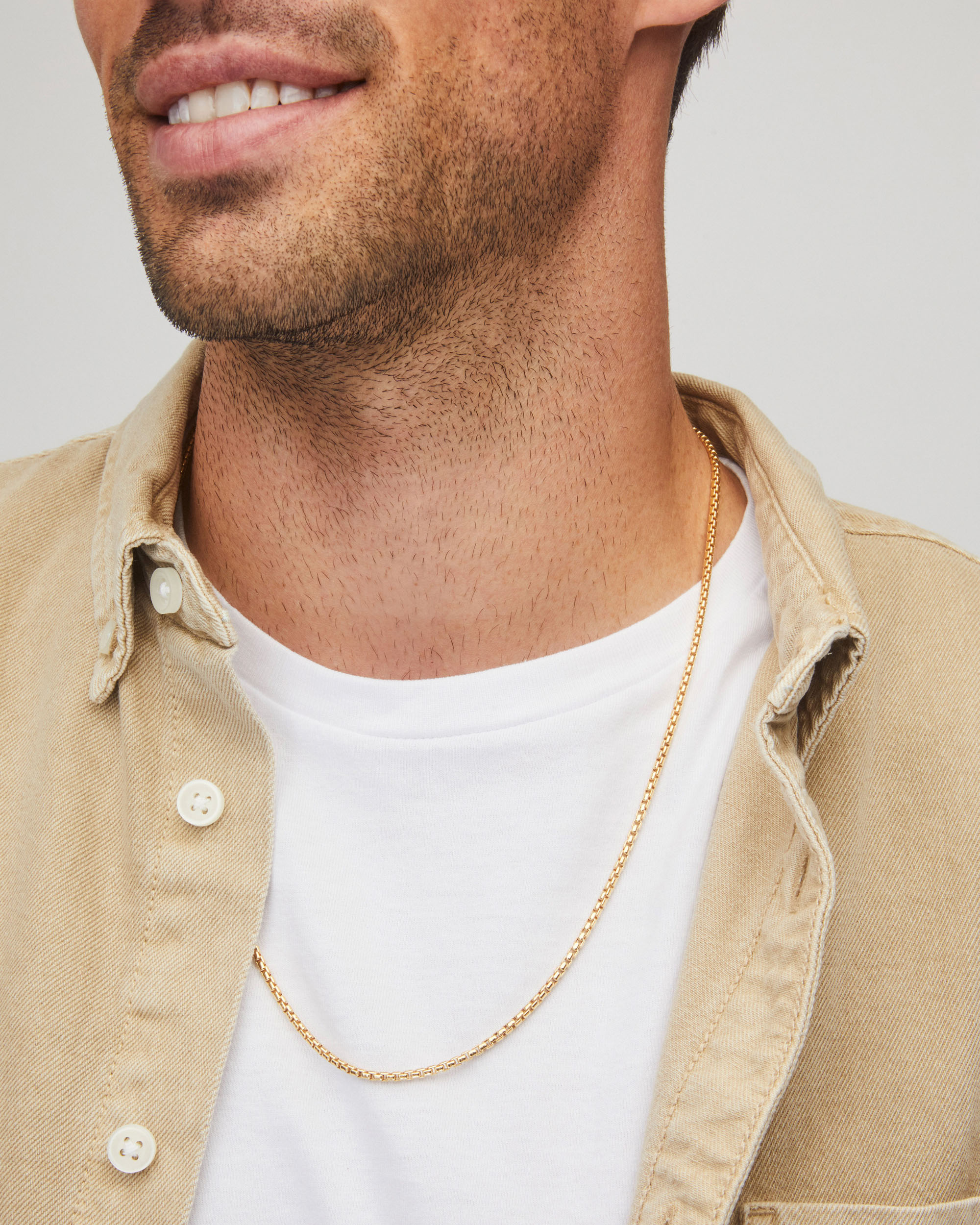 Beck Thin Round Box Chain Necklace in ...