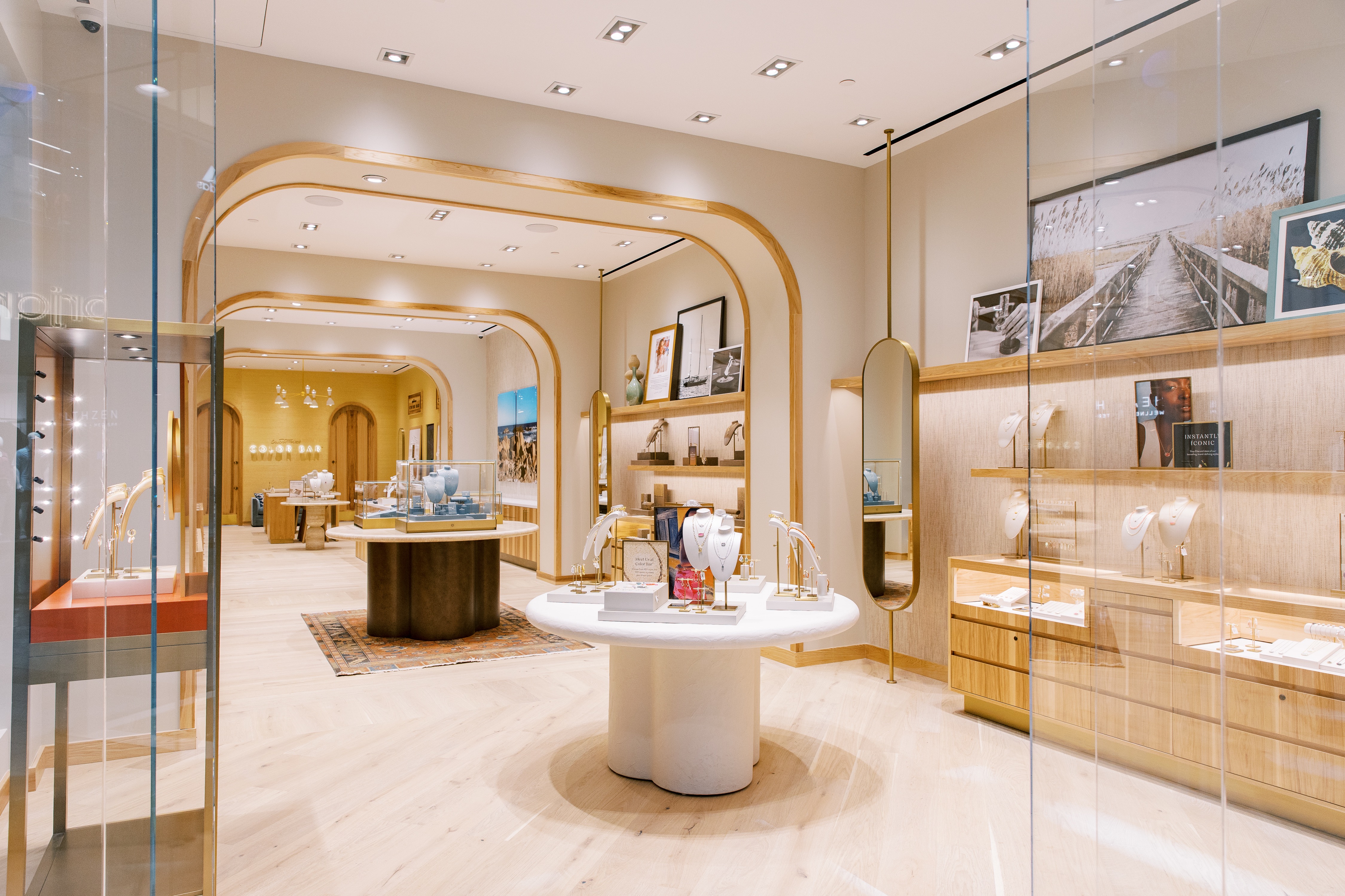 CANOGA PARK WESTFIELD TOPANGA