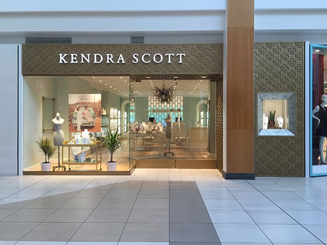 Kendra scott plaza hours online